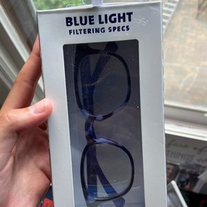 SOLD NWOT Blue light glasses